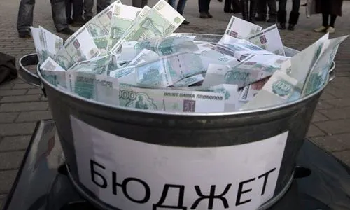 В Камских Полянах обсуждают бюджет