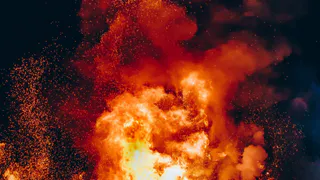 Пожар на Южном промузле тушили 40 сотрудников МЧС