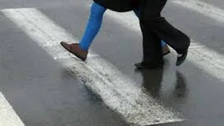 В Рязани 9-летняя девочка угодила под машину из-за беспечности бабушки