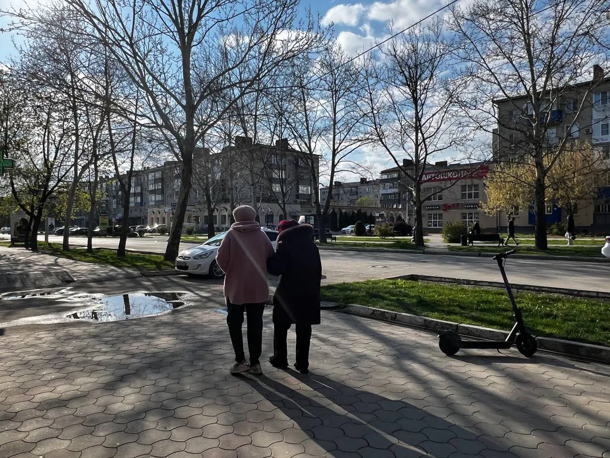 Теперь надо будет делиться: пенсионеров, одиноко проживающих в двухкомнатной квартире, ждёт сюрприз