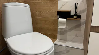 Вылила в унитаз - и прыгаю от счастья: такой чистоты и свежести никогда не было - отличный лайфхак, когда гости уже на пороге