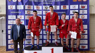 Владимирские самбисты взяли «золото» и «бронзу» на первенстве ЦФО в Можайске