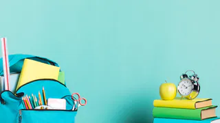 Из-за ситуации в стране последний звонок и выпускной изменили - любимые школьные праздники не будут прежними