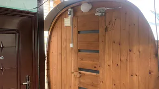 Распил имущества: в Татарстане мужчина после развода расплатился с женой мобильной баней