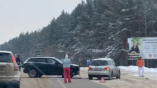 На Солотчинском шоссе столкнулись два автомобиля