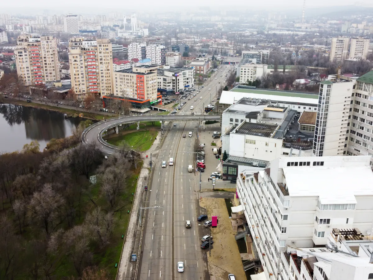 Вильфанд предупредил о редком похолодании в России: куда придет волна холода