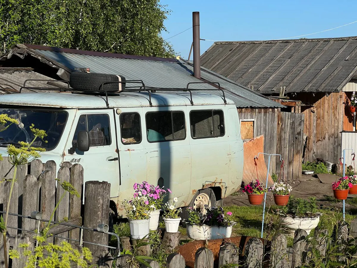 Юрист предупредил о штрафах за ремонт машины на даче