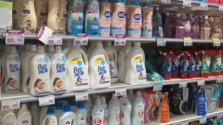 Стоят совершенные копейки, а стирают гораздо лучше люксовых: 5 лучших стиральных порошков по мнению Роскачества