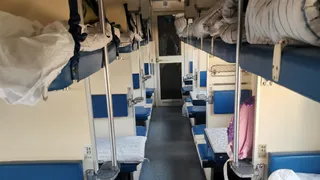 5 причин, почему выбираем плацкарт вместо купе - и дело не в деньгах