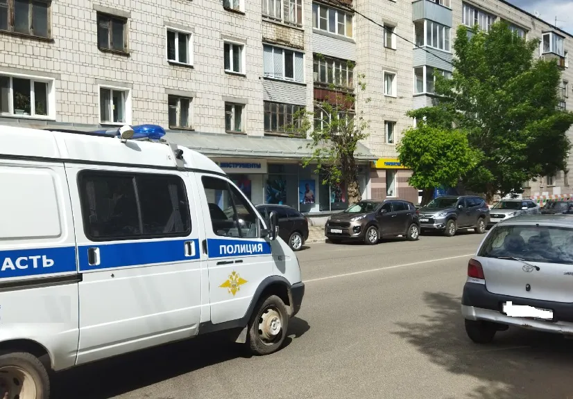 В Рязанской области рецидивистка забрала сбережения на похороны из дома незнакомца