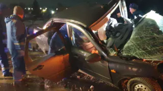 В жестком столкновении двух легковушек в одном из сел Чувашии погиб человек