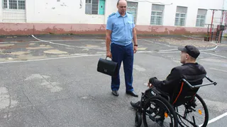 В колонии под Ковровом заключенному инвалиду выдали коляски после проверки прокуратуры