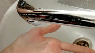 На 16 улицах Рязани отключат холодную воду