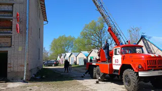 В Камешковском районе при пожаре в многоквартирном доме пострадали два человека
