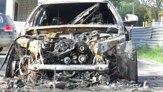 Ночью на улице Петрозаводской сгорел автомобиль