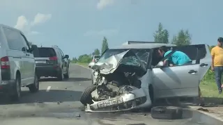 Авария под Искрой: пострадали две женщины и двое детей