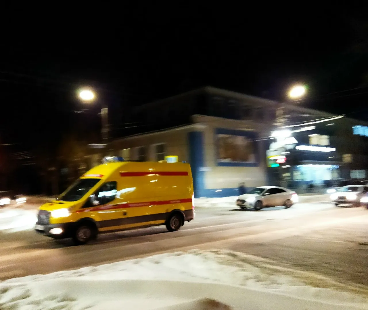 Ночная авария в Казани на Проспекте Победы обернулась гибелью пешехода
