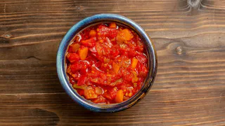 В Венгрии лечо готовят только так: получается очень вкусным и пикантным — и 30 банок не хватает на зиму