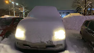 Фары светят тускло, мало кто знает реальную причину, это не из-за лампочек или мутных стекол — что нужно сделать