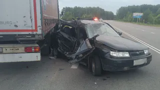 В Касимовском районе произошла серьезная авария с ВАЗ-2111 и грузовиком