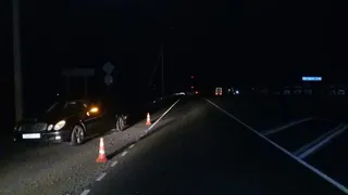 На трассе М5 «Урал» водитель чёрного «Мерседеса» сбил пешехода