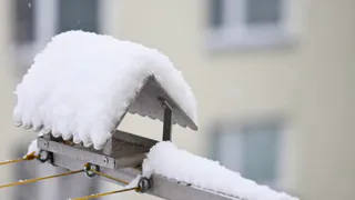 Ковровчан предупреждают о резком потеплении и опасности схода снега с крыш