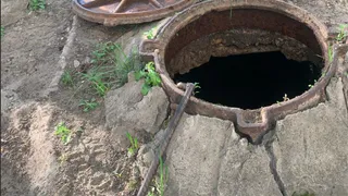 В Сыктывкаре подросток провёл 40 минут в ледяной воде заброшенного колодца