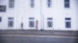 Погода не обрадует: синоптики обещают грозу и дожди уже в ближайшие дни