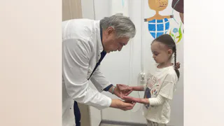 Пензенцы с редким генетическим заболеванием кожи стали вторыми в мире, кто испытал новую терапию