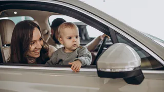 Маткапитал собираются разрешить тратить на автомобиль: какие семьи получат такую возможность?