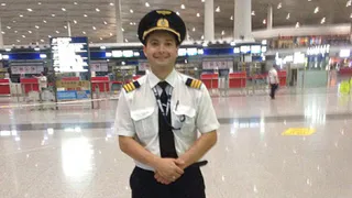 Пилот Дамир Юсупов совершил «Чудо на Гудзоне» под Жуковским