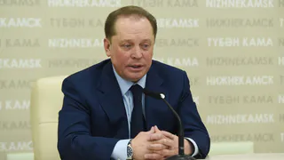 Болеть никто не хочет: Метшин планирует сделать прививку от коронавируса