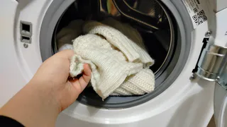 Сделайте так, и вся грязь выйдет из стиральной машины, а стирка не будет иметь неприятного запаха