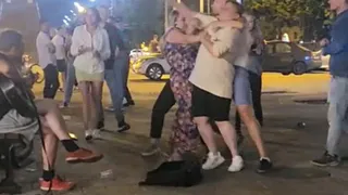 Ночью на Почтовой улице в Рязани 9 июля подрались девушки