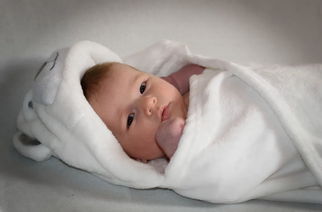 Это имя для девочки редкое и очень красивое, означает «дыхание жизни» + еще 7 уникальных имён и значений