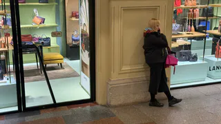 7 лет работаю в Секонд-Хенде: разоблачаю, откуда дешевая одежда и что нельзя покупать - взгляд изнутри