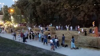 Рязанцы разрушили новую фотозону на Лыбедском бульваре