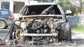 Ночью в Подвязье сгорел автомобиль: информация от МЧС