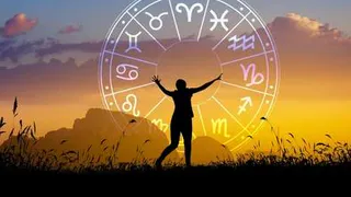 Названы знаки зодиака, которым на одном месте долго не живется