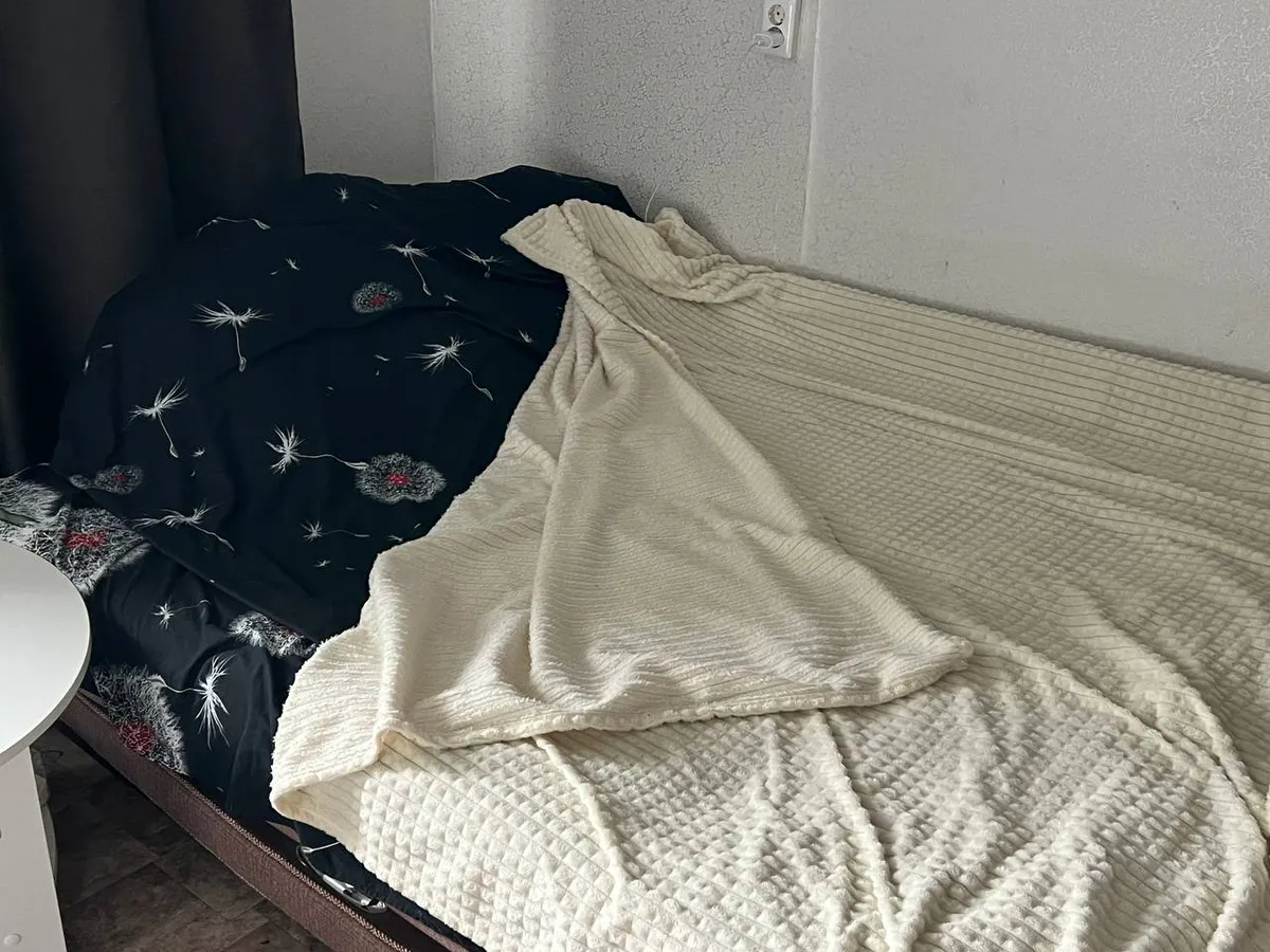 Почему нельзя спать напротив зеркала: что говорят приметы и психологи