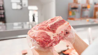 Кировский поставщик некачественной говядины попал в “черный список” в Коми