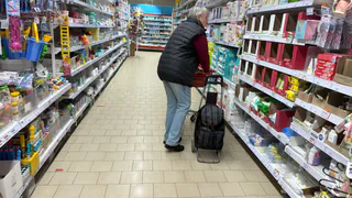 Пенсионеры не сдерживают слез радости: они освобождаются от платы за капремонт и вывоз мусора - но есть важные нюансы