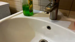 Никакой химии: сода и кипяток убирают вонь из слива раз и навсегда