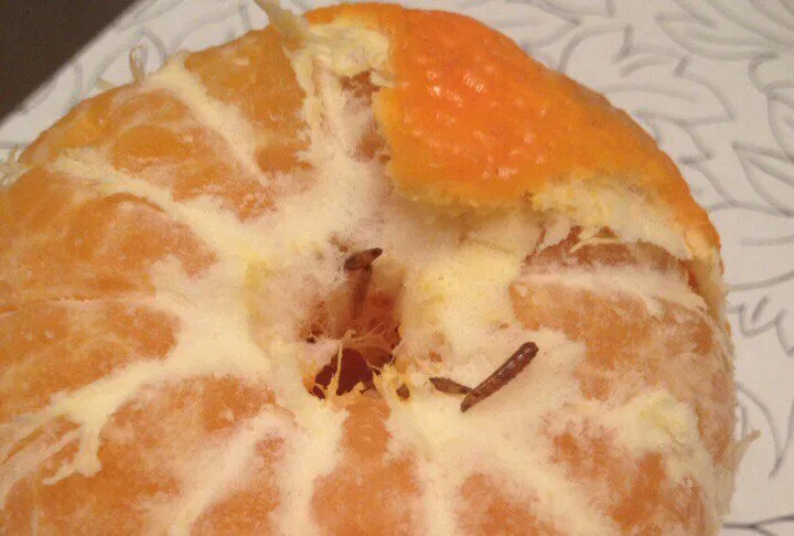 Нижнекамцы жалуются на то, что в торговых центрах продают испорченные фрукты