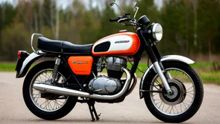 Кто был быстрее на советских дорогах -  ИЖ Планета Спорт, Чезет или Ява? Ответ вас удивит 