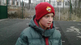 Школьники откачали провалившуюся под лед девочку, не дожидаясь скорой