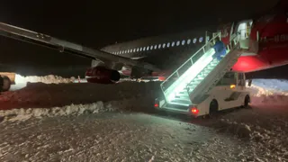 Из-за ЧП в аэропорту Саранска пассажиры полетели в Москву резервным бортом из Пензы
