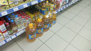 Гадость в янтарной бутылке: Роскачество перечислило худшие марки растительного масла