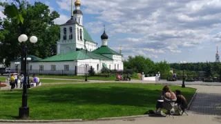 "Цена взлетит в небо": эксперт объяснил, что стоит на будущее купить россиянам