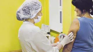 "Вакцинироваться нельзя отменить". Что думают рязанцы об обязательной прививке от Covid-19?